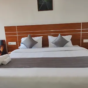  Hotel Burj Munnar